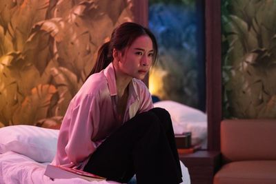 Dalah: Vụ Án Mạng Và Những Bông Hoa Photo