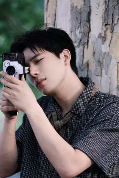 Sa Vào Tình Yêu Cuồng Nhiệt Của Chúng Ta Photo