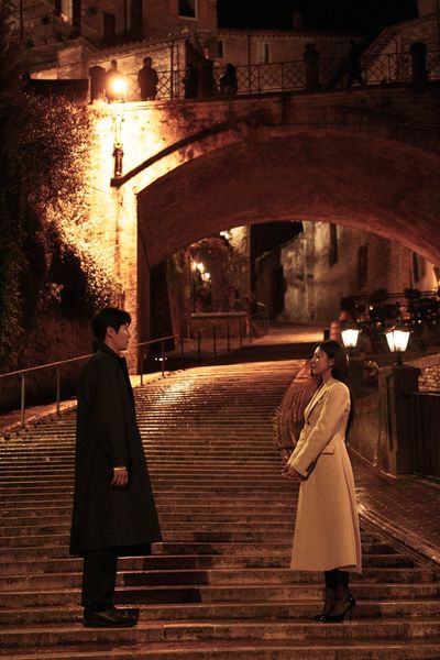 Tiếng Yêu Này, Anh Dịch Được Không? Photo