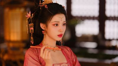 Còn Ra Thể Thống Gì Nữa Photo