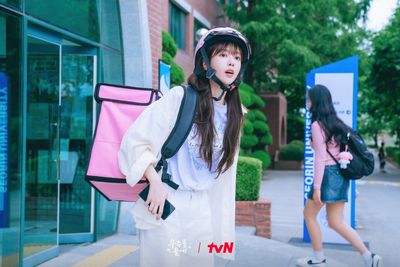 Trao Em Cả Vũ Trụ Photo